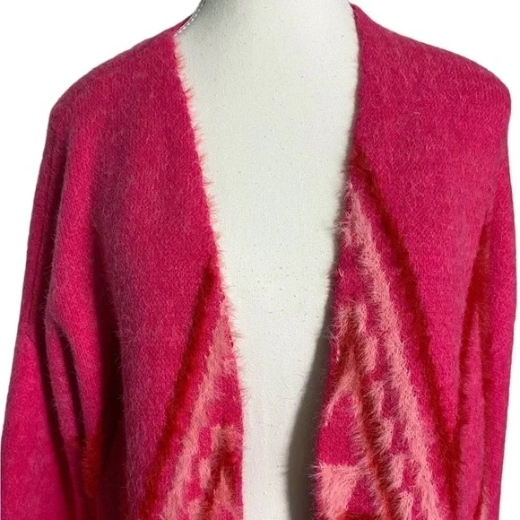 Jodifl Red and Pink Fuzzy Southwest Bohemian Open Front Cardigan NWT - Picture 3 of 16
